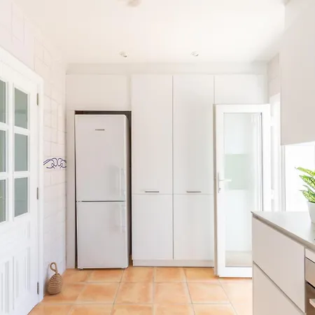 Villa Rakhi 4 *