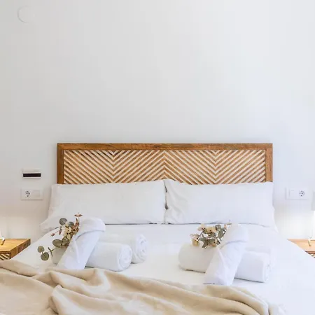 Villa Rakhi 4 *