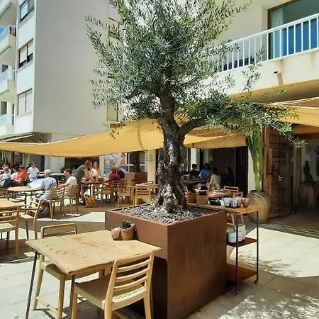 Rakhi 4 Villa